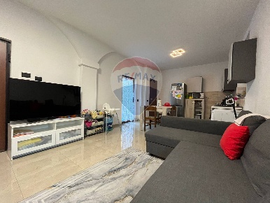 Foto Appartamento in Via Elvezia, Saltrio di 112 m² con 3 locali in vendita