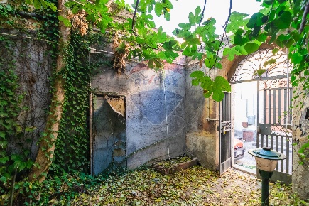 Foto Casa indipendente in Via Piccione, Biancavilla di 252 m² con 5 locali