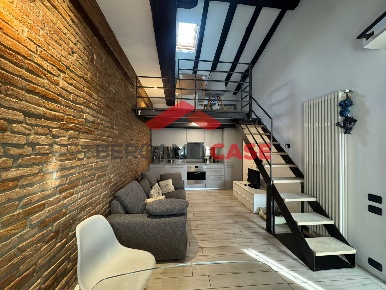 Foto Appartamento in Via Pignolo, Bergamo Centro di 46 m² con 2 locali