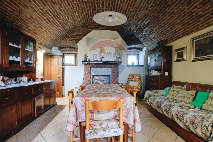 Foto Appartamento in Via Fratelli Cervi, Roncadelle di 130 m² con 5 locali