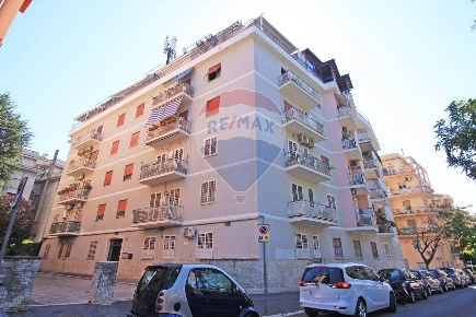 Foto Appartamento a Roma Ardeatino - Montagnola di 65 m² con 2 locali