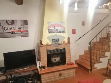 Foto Appartamento a Montevarchi Levane di 85 m² con 4 locali in affitto