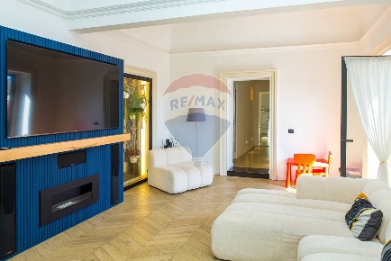 Foto Case semi ndipendenti in Via Roma, San Giovanni la Punta Centro