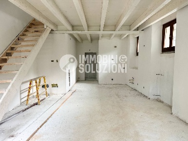Foto Appartamento in Via Filisetti, Cenate Sotto di 161 m² con 3 locali