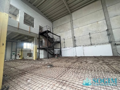 Foto Capannone industriale in via Moia, Brugherio Centro di 1000 m²
