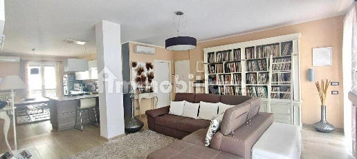 Foto Appartamento a Alessandria Pista di 120 m² con 3 locali in vendita