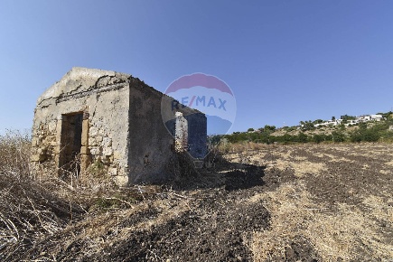 Foto Terreno agricolo in Contrada Scardina, Augusta Centro di 55654 m²