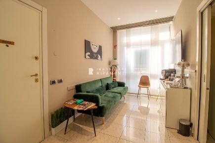 Foto Ufficio in Piazza Manzoni, Lecco Centro di 70 m² con 4 locali