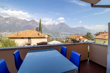 Foto Appartamento in Via Cadorna, Oliveto Lario Vassena di 90 m² in affitto