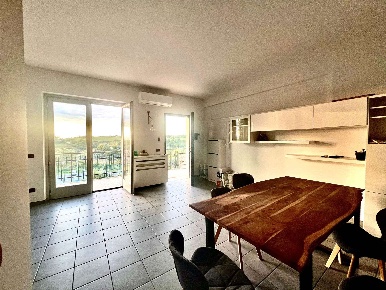 Foto Appartamento in Via dei Cappuccini  Snc, Collevecchio Centro di 80 m²