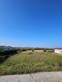 Foto Terreno edificabile a Marmirolo di 3200 m² in vendita