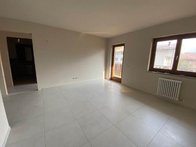 Foto Appartamento in Via Circonvallazione 11, Verrès Centro di 80 m²