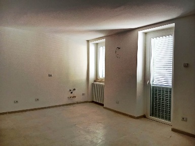 Foto Appartamento a Terni Centro Storico di 65 m² con 3 locali in vendita