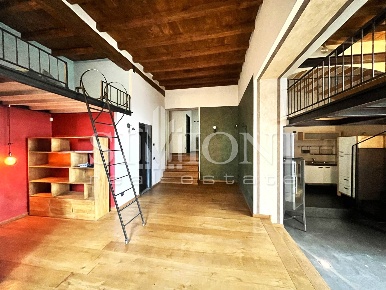 Foto Appartamento a Varese Biumo Inferiore - Superiore di 85 m² in affitto