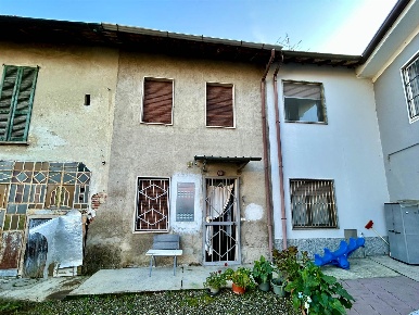 Foto Appartamento in Via Minoretti 12, Cogliate Centro di 100 m² in vendita