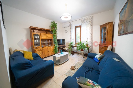Foto Appartamento a Cecina Cecina Centro di 76 m² con 3 locali in vendita