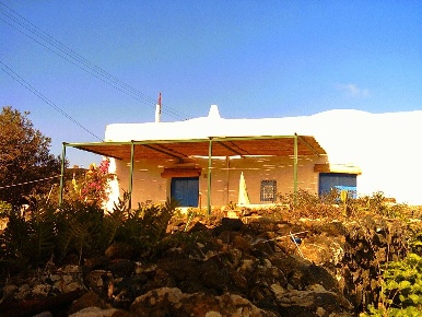 Foto Rustico in Contrada Bonsulton SNC, Pantelleria di 100 m² con 3 locali