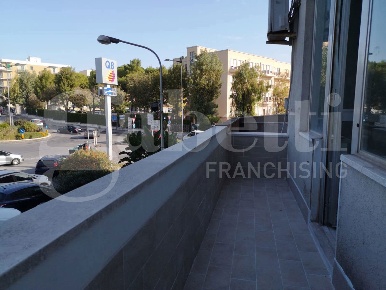 Foto Ufficio a Siracusa Gelone - Cadorna di 65 m² con 3 locali in affitto