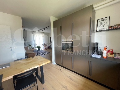 Foto Appartamento in Via Pineta 1, Nave Centro di 121 m² con 4 locali