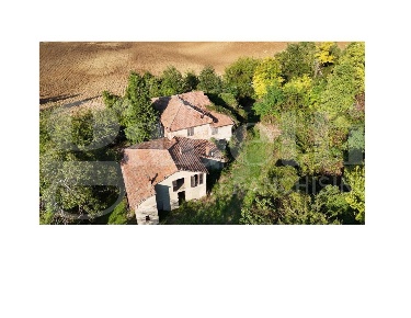 Foto Rustico in Via Rivarossa 1, Agazzano di 800 m² in vendita