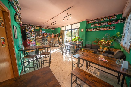 Foto Negozio in fratelli rosselli, Cecina Cecina Centro di 63 m² in vendita