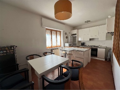 Foto Appartamento in Via Giacomo Matteotti 42, Gualdo Tadino Centro