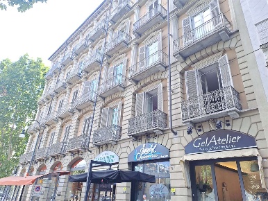 Foto Negozio in corso Vinzaglio  28, Torino Cittadella di 50 m² in affitto