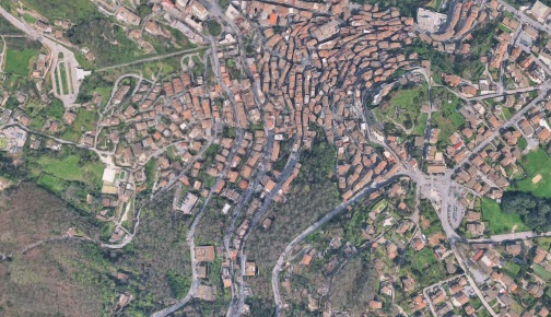 Foto Appartamento in Via Montecavo, Rocca di Papa Centro di 37 m²