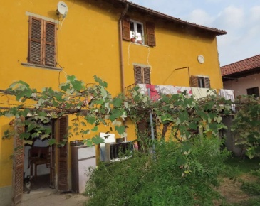 Foto Casa indipendente in Via Castello, Calolziocorte Centro di 328 m²