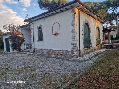 Foto Villa unifamiliare in Via Maddalena, Pietrasanta di 150 m² in affitto