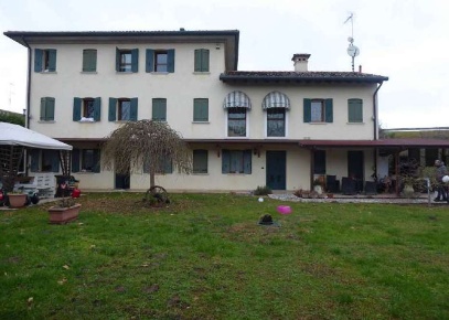 Foto Casa indipendente in Via menarè, Conegliano Scomigo di 204 m²