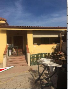 Foto Appartamento in Via Mare delle Nubi, Ardea Banditella di 97 m²