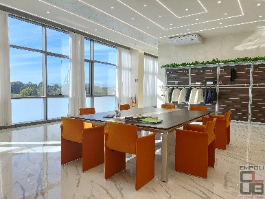 Foto Capannone industriale a Prato Paperino di 730 m² con 2 locali