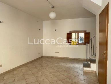 Foto Ufficio a Lucca San Concordio di 50 m² con 2 locali in affitto
