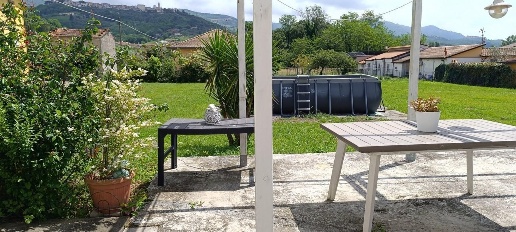 Foto Casa indipendente a Castelnuovo Magra Colombiera Molicciara di 240 m²