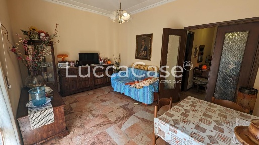 Foto Appartamento a Lucca Sant'Anna di 80 m² con 3 locali in vendita