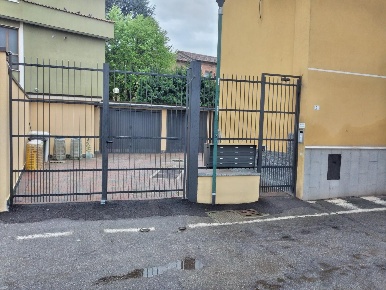 Foto Box a Cologno Monzese di 12 m² con 1 locali in vendita