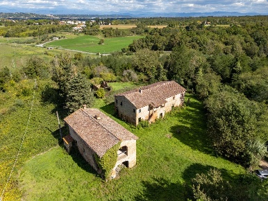Foto Casale a Pontedera Montecastello, Treggiaia, I Fabbri di 770 m²