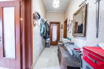 Foto Appartamento a Modena Viali di 150 m² con 7 locali in vendita