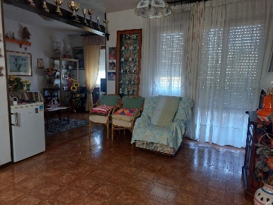 Foto Appartamento a Santa Croce sull'Arno Centro di 100 m² con 5 locali