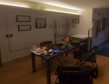 Foto Negozio in confalone, Napoli Arenella di 22 m² con 1 locali in vendita