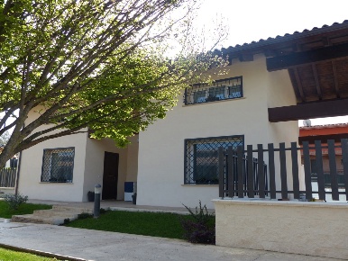 Foto Villa a schiera in Via di Tor Pagnotta 351, Roma di 75 m² con 3 locali