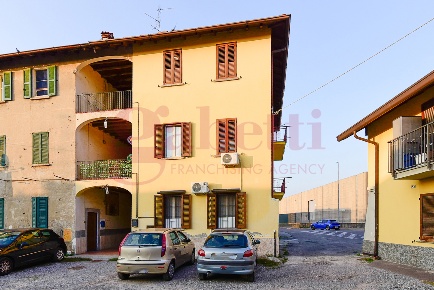 Foto Appartamento in Via Arturo Toscanini 44, Mariano Comense Centro
