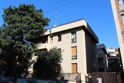 Foto Appartamento in Via Monferrato, Milano Washington di 148 m² in affitto