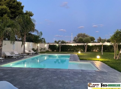 Foto Villa unifamiliare in Via Paolo Borsellino, Cinisi Centro di 130 m²