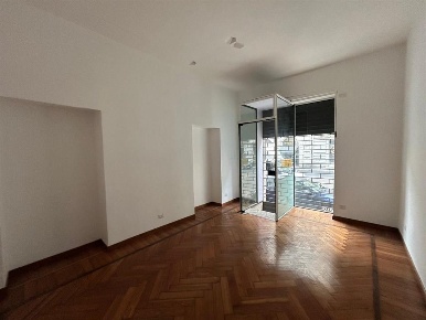 Foto Negozio in Via Boccaccio, Milano Vincenzo Monti di 50 m² con 2 locali
