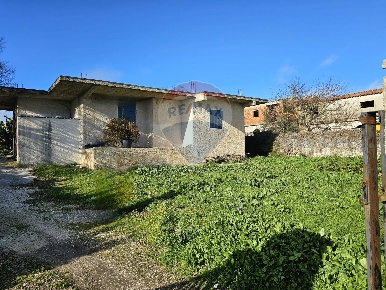 Foto Laboratorio in Via Ettore fieramosca, Ragusa Bruscè - Cisternazzi