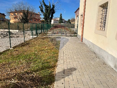 Foto Appartamento a Nogarole Rocca Bagnolo di 80 m² con 3 locali in vendita