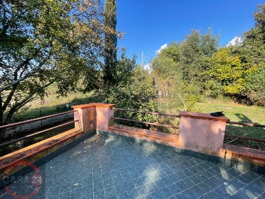 Foto Villa singola in Via Foresta Primo tratto, Sezze Centro di 140 m²