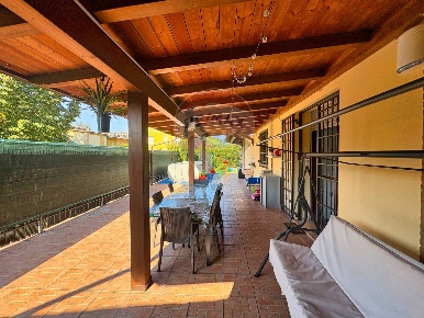 Foto Appartamento in VIA GOYA, Reggio nell'Emilia Gaida - Cadè di 200 m²